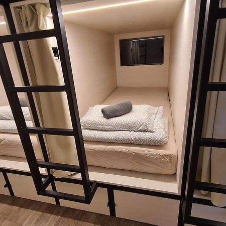 Cabin Hostel Ljubljana Kültér fotó
